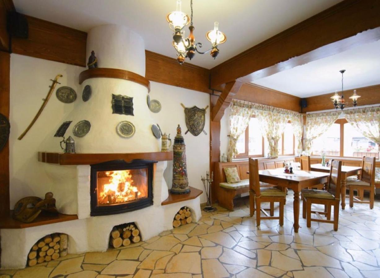 Popasul Craiului Villa Zărneşti Exterior foto